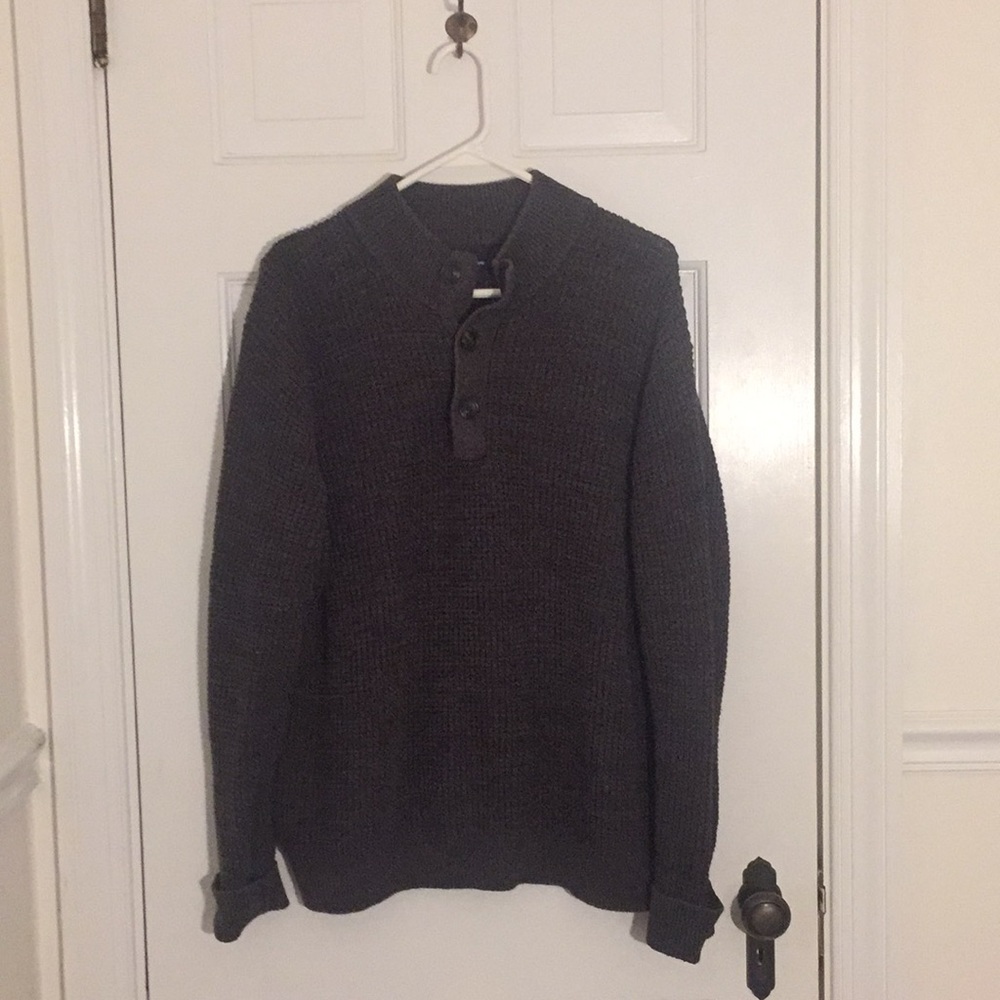 Croft & Barrow Button up sweater Large
